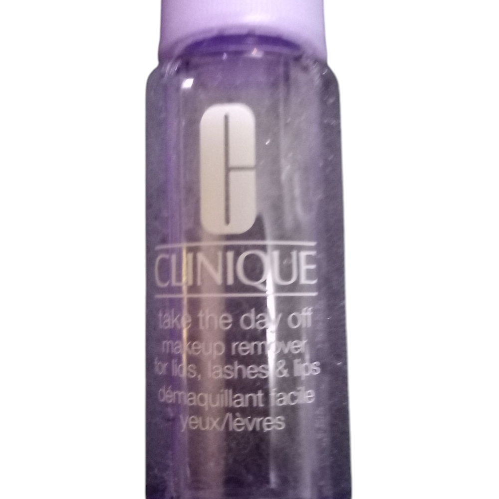 Clinique -NWT 12 Pc. Skincare and Makeup Set. Free Large White Tote W/Purchase - Picture 10 of 12